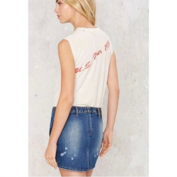 One Teaspoon | Mini Freelove Distressed Denim Skirt In Bleu Cult - Picture 2 of 16